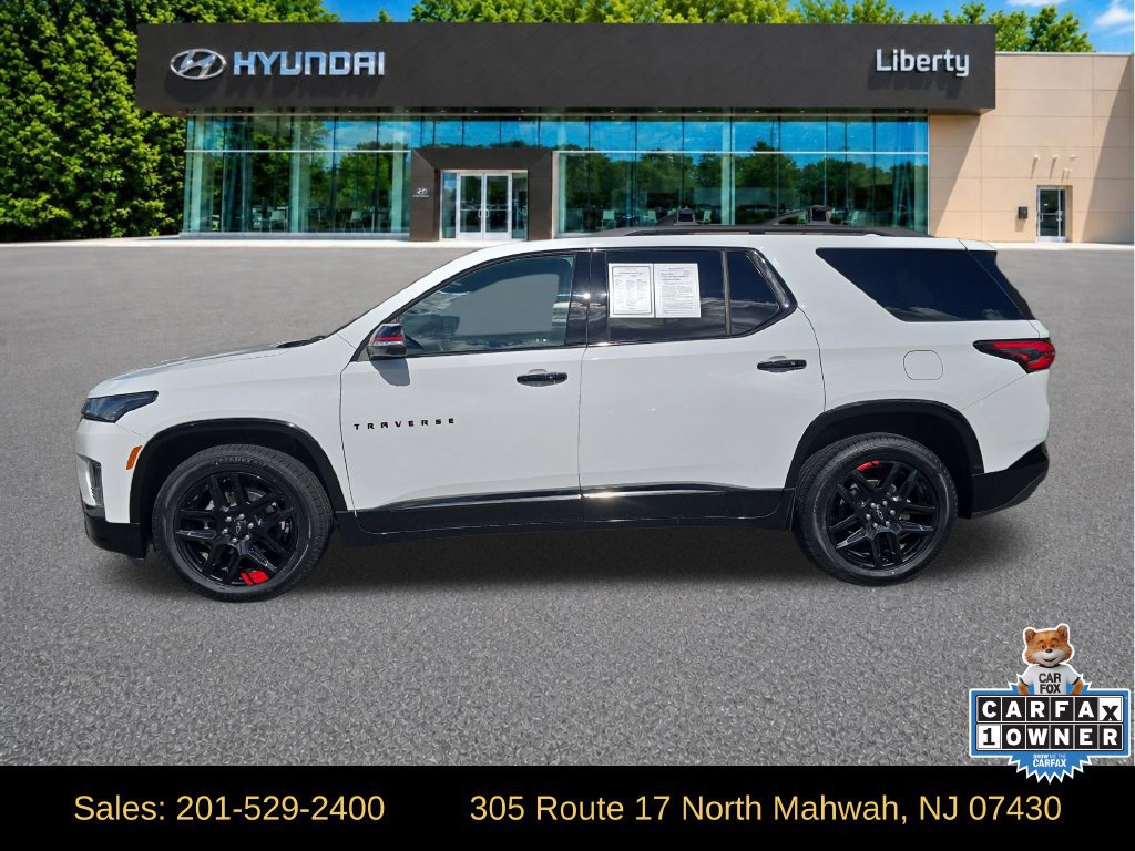 Used 2023 Chevrolet Traverse Premier w/ Redline Edition AWD/4WD image 3