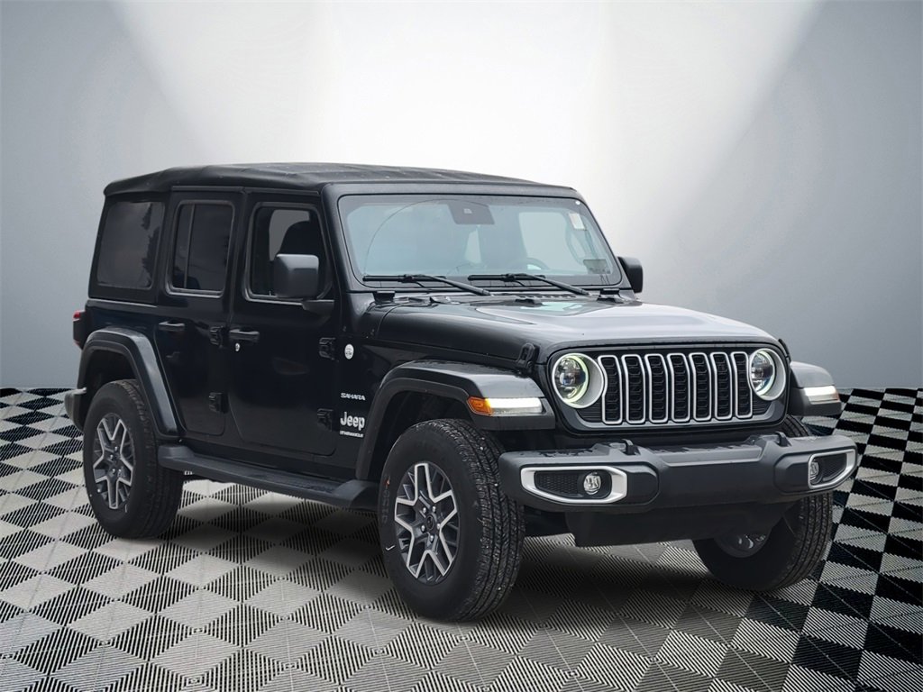 Used 2024 Jeep Wrangler Sahara image 2