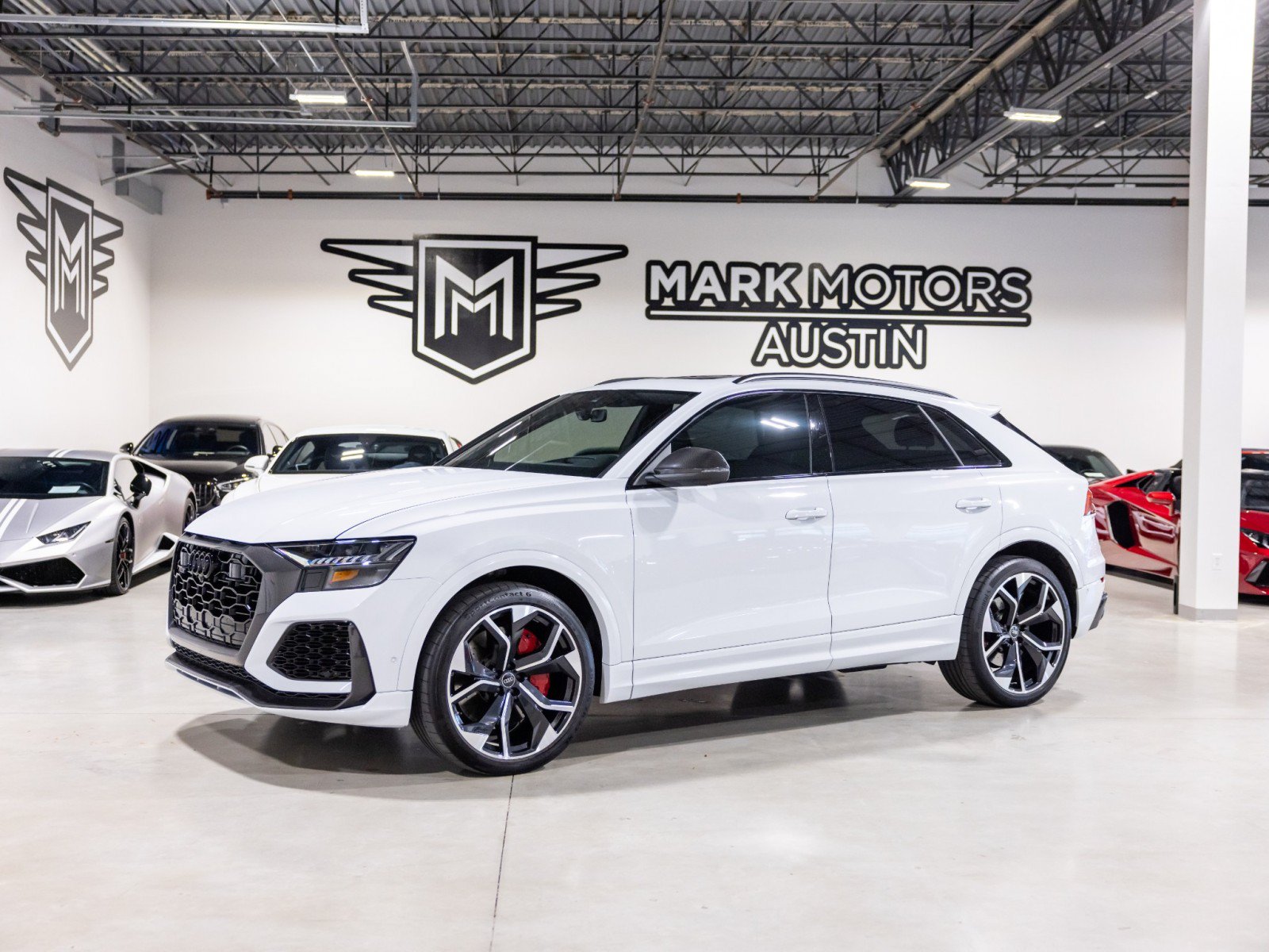 Used 2024 Audi RS Q8 AWD/4WD image 1