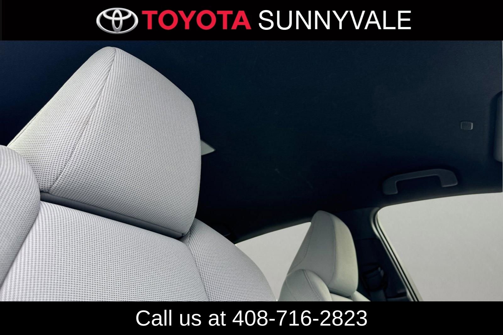 Used 2023 Toyota Corolla SE w/ SE Premium Package image 22