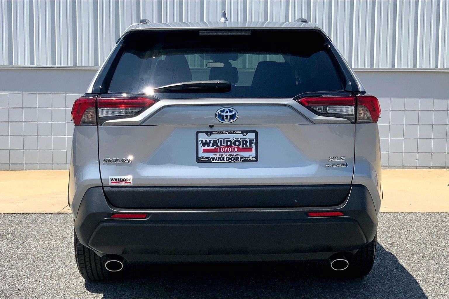 Used 2023 Toyota RAV4 XLE w/ XLE Grade Weather Package AWD/4WD image 5