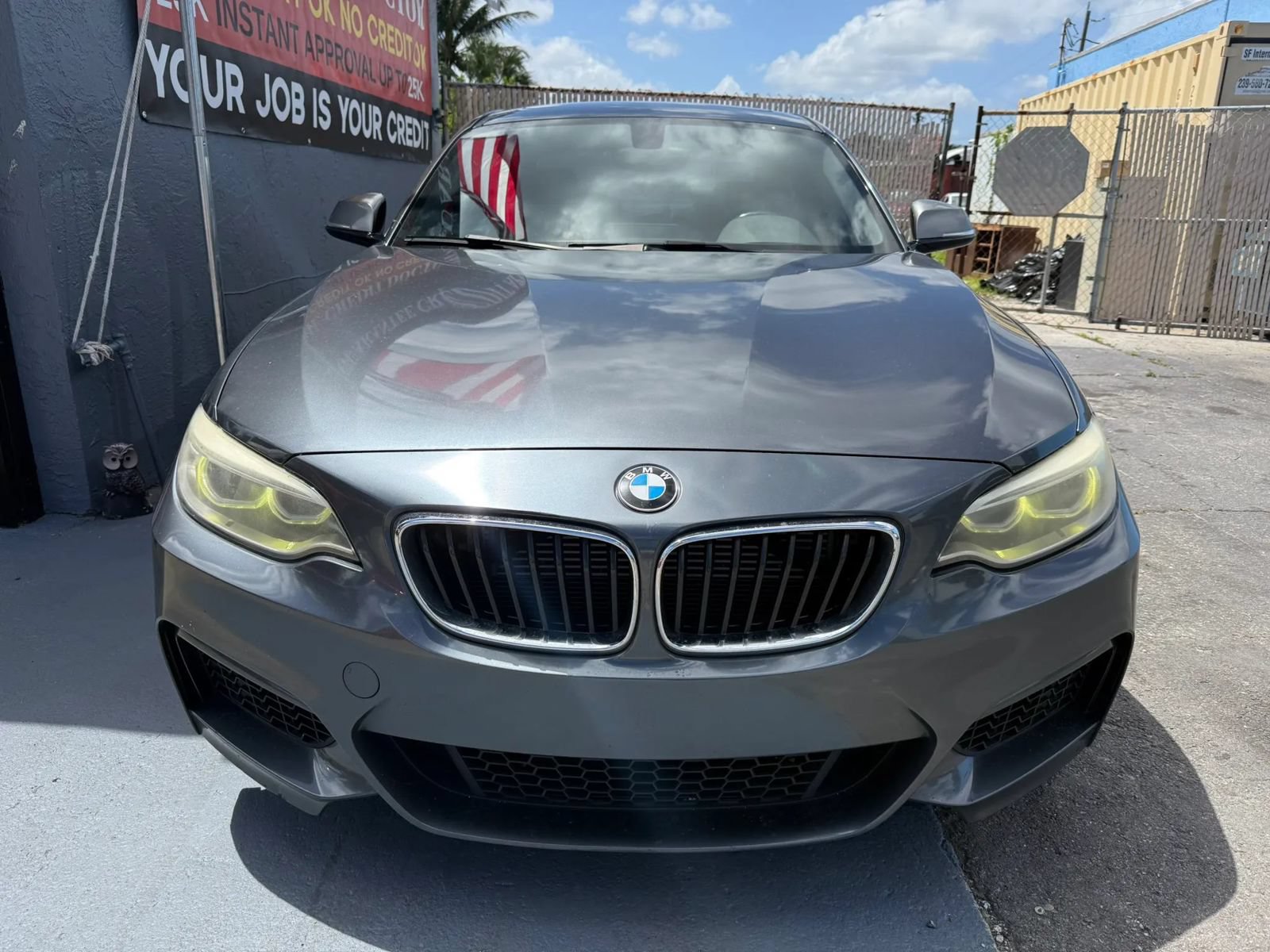 Used 2015 BMW M235i Coupe RWD image 3