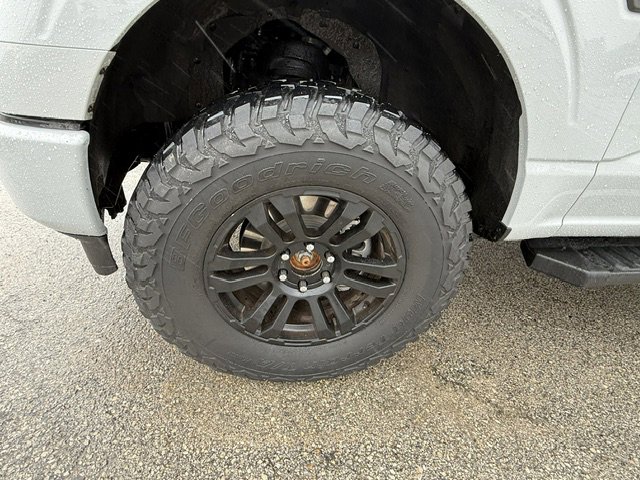 Used 2023 Ford F150 Lariat AWD/4WD image 8