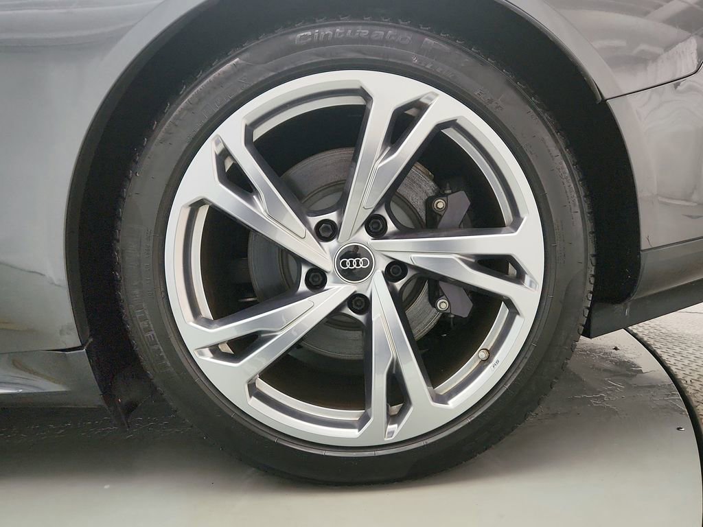 Used 2022 Audi e-tron GT Premium Plus image 37