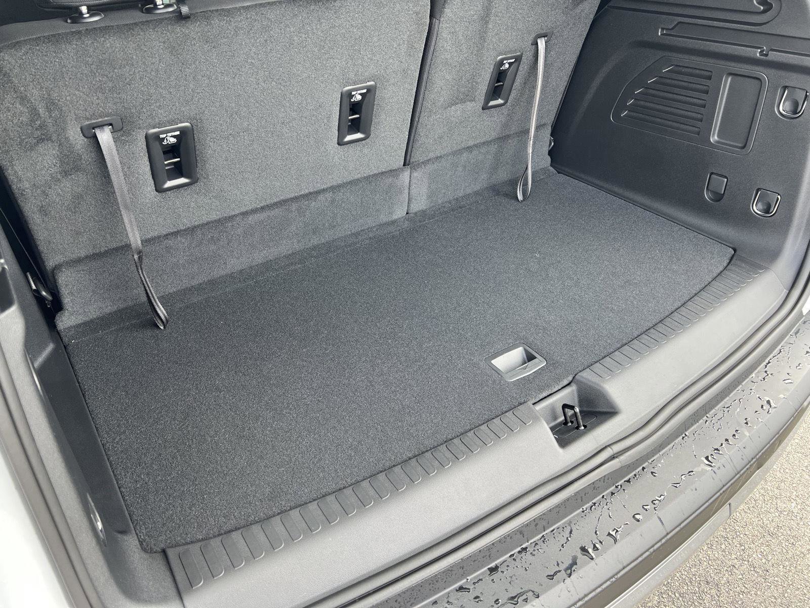 New 2026 GMC Acadia Elevation image 46