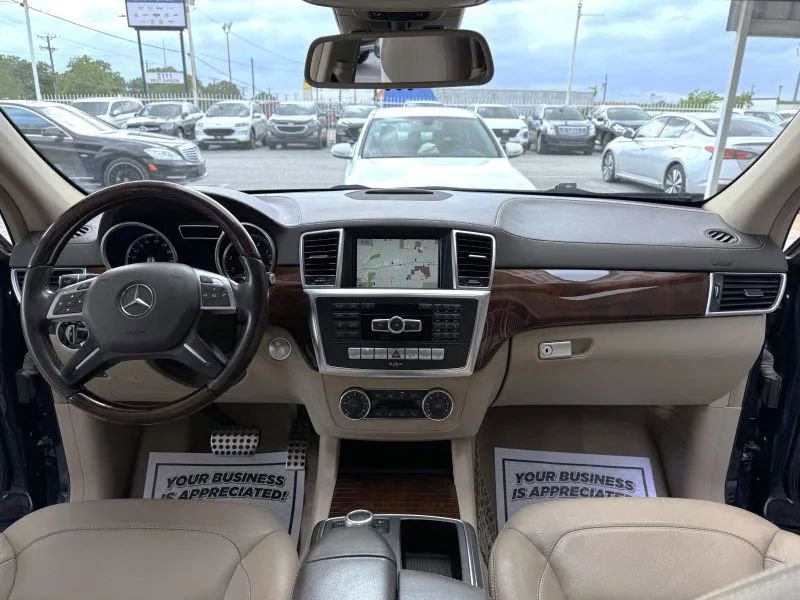 Used 2015 Mercedes-Benz ML 400 4MATIC image 41