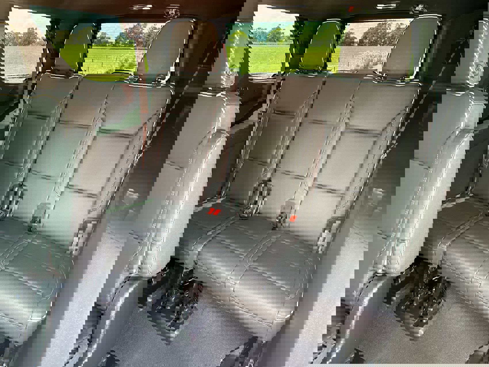 Used 2025 Chevrolet Tahoe Premier image 25