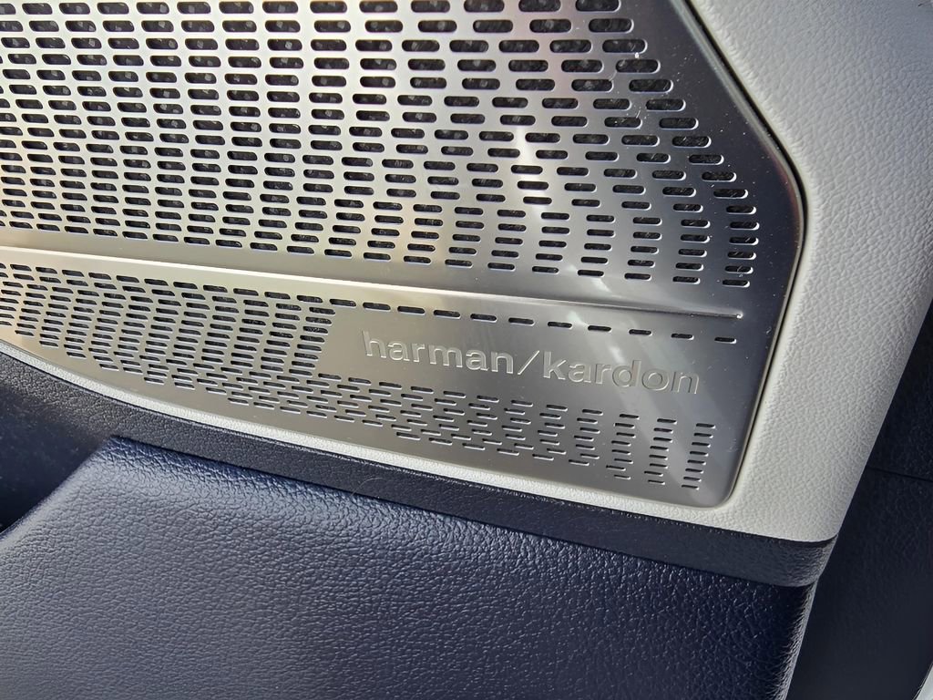 Used 2022 Hyundai Palisade Calligraphy image 21