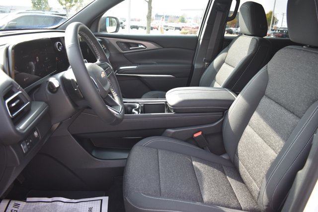 New 2026 Chevrolet Traverse LT w/ LPO, Floor Liner Package image 14