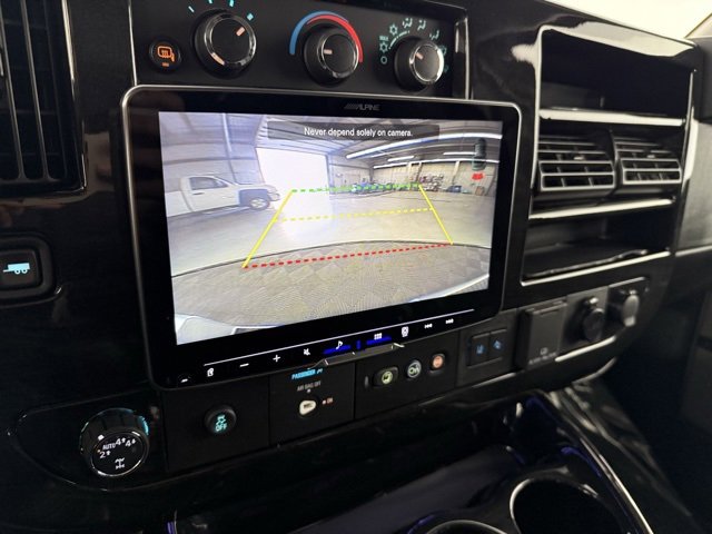 New 2024 Chevrolet Express 2500 Extended image 28