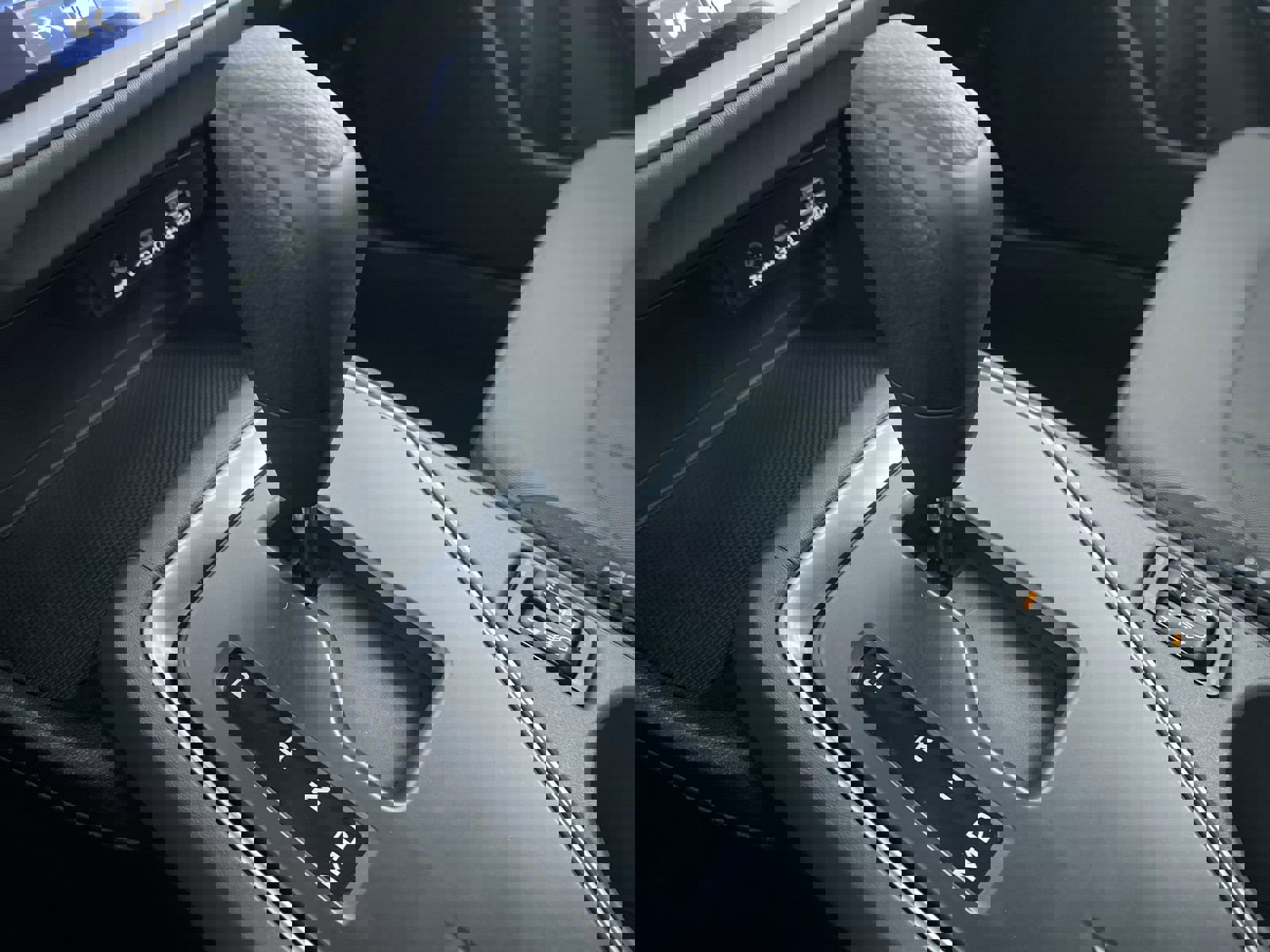 Certified 2025 Subaru Crosstrek 2.0i Premium image 21