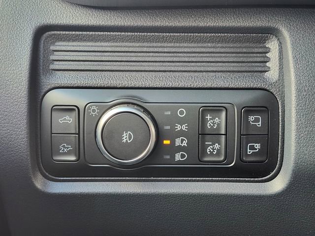 New 2026 Ford F250 Lariat w/ Chrome Package image 26