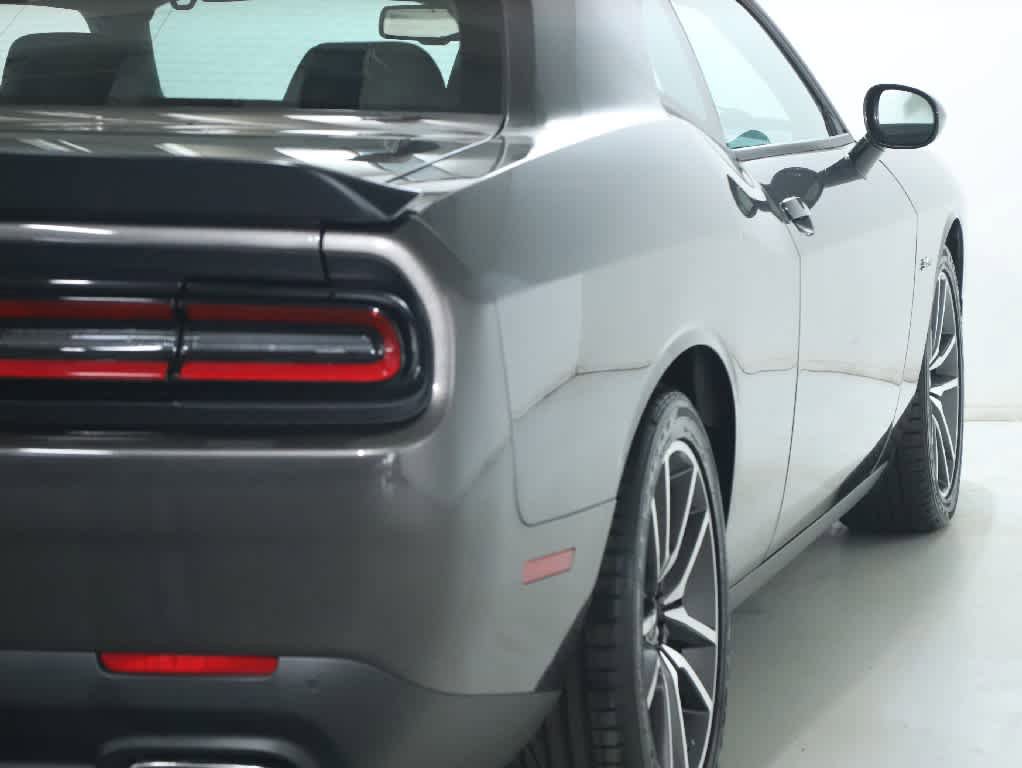 Used 2023 Dodge Challenger R/T w/ Cold Weather Group RWD image 44