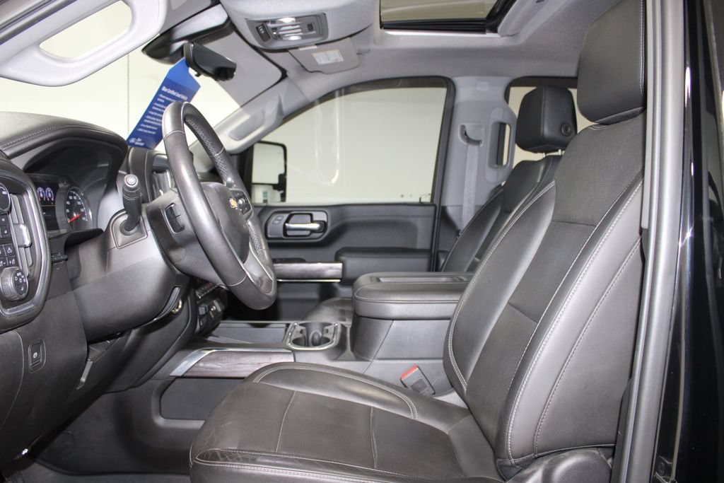 Used 2020 Chevrolet Silverado 3500 LTZ AWD/4WD image 24