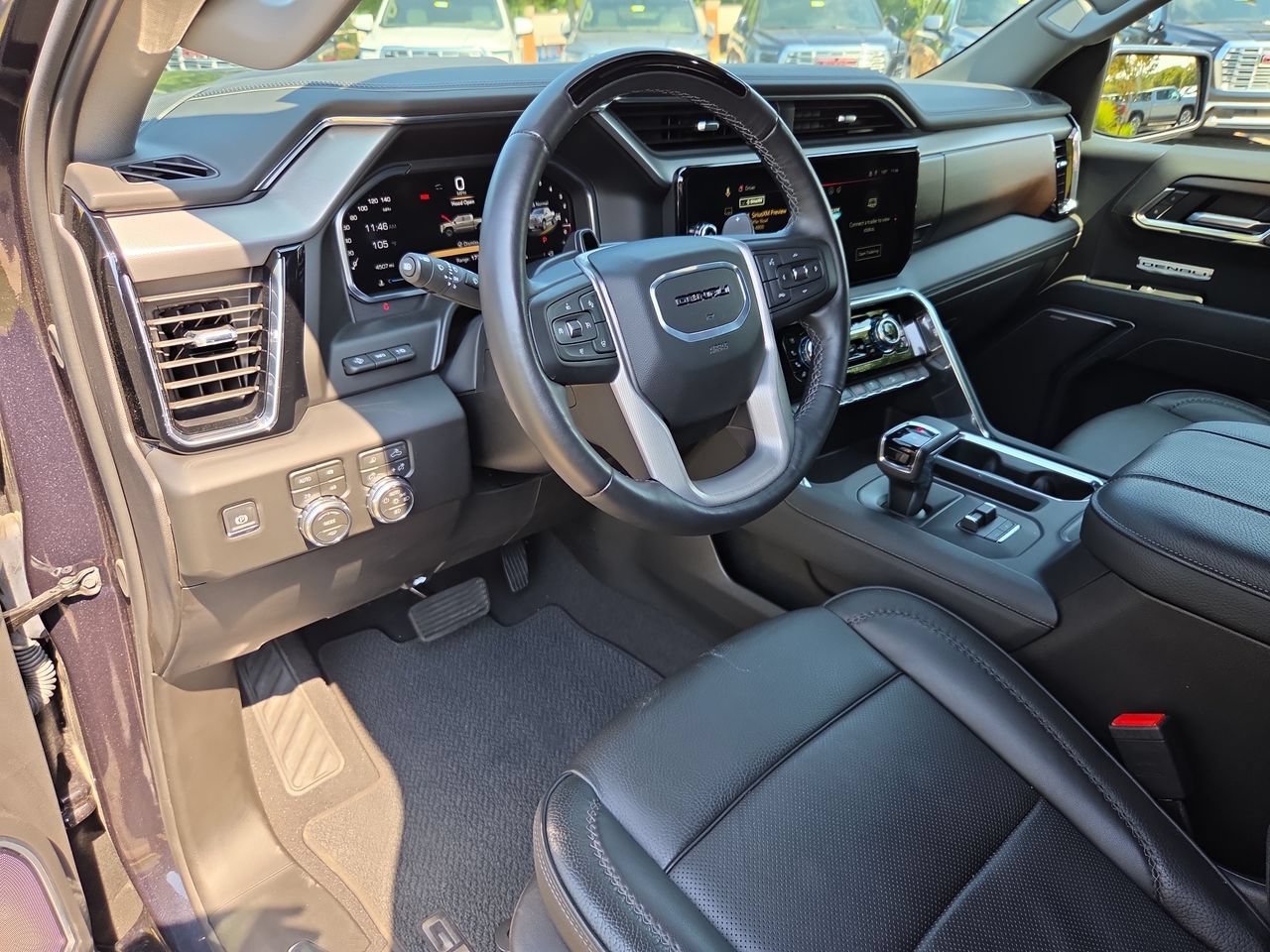Used 2026 GMC Sierra 1500 Denali AWD/4WD image 10