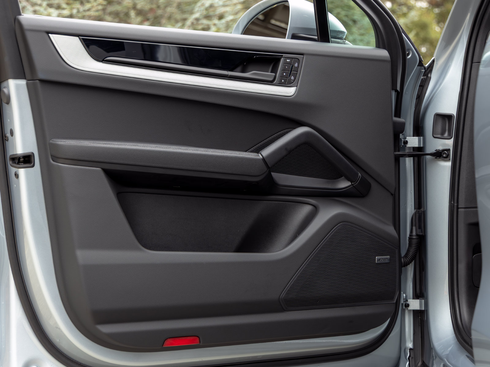Certified 2026 Porsche Cayenne Coupe AWD/4WD image 21