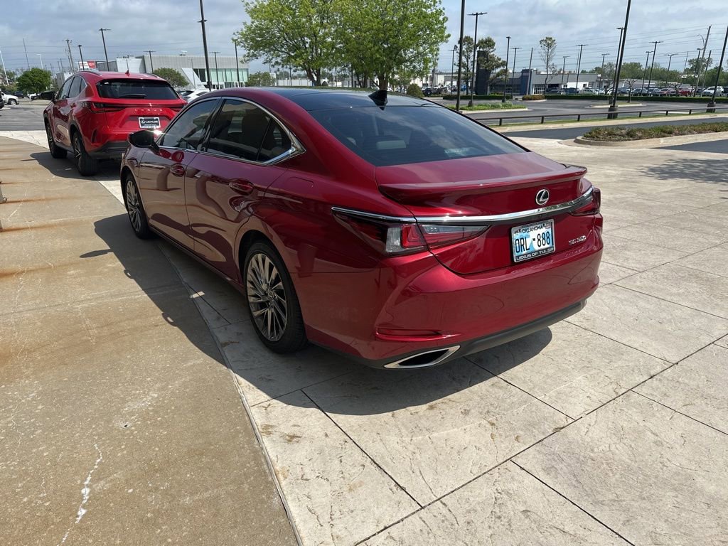 Used 2025 Lexus ES 350 Ultra Luxury w/ Accessory Package (Z2) FWD image 3
