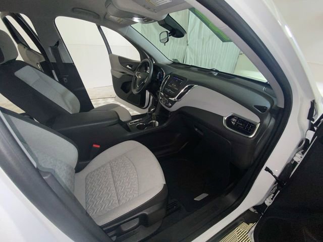 Used 2024 Chevrolet Equinox LS w/ LS Convenience Package AWD/4WD image 38