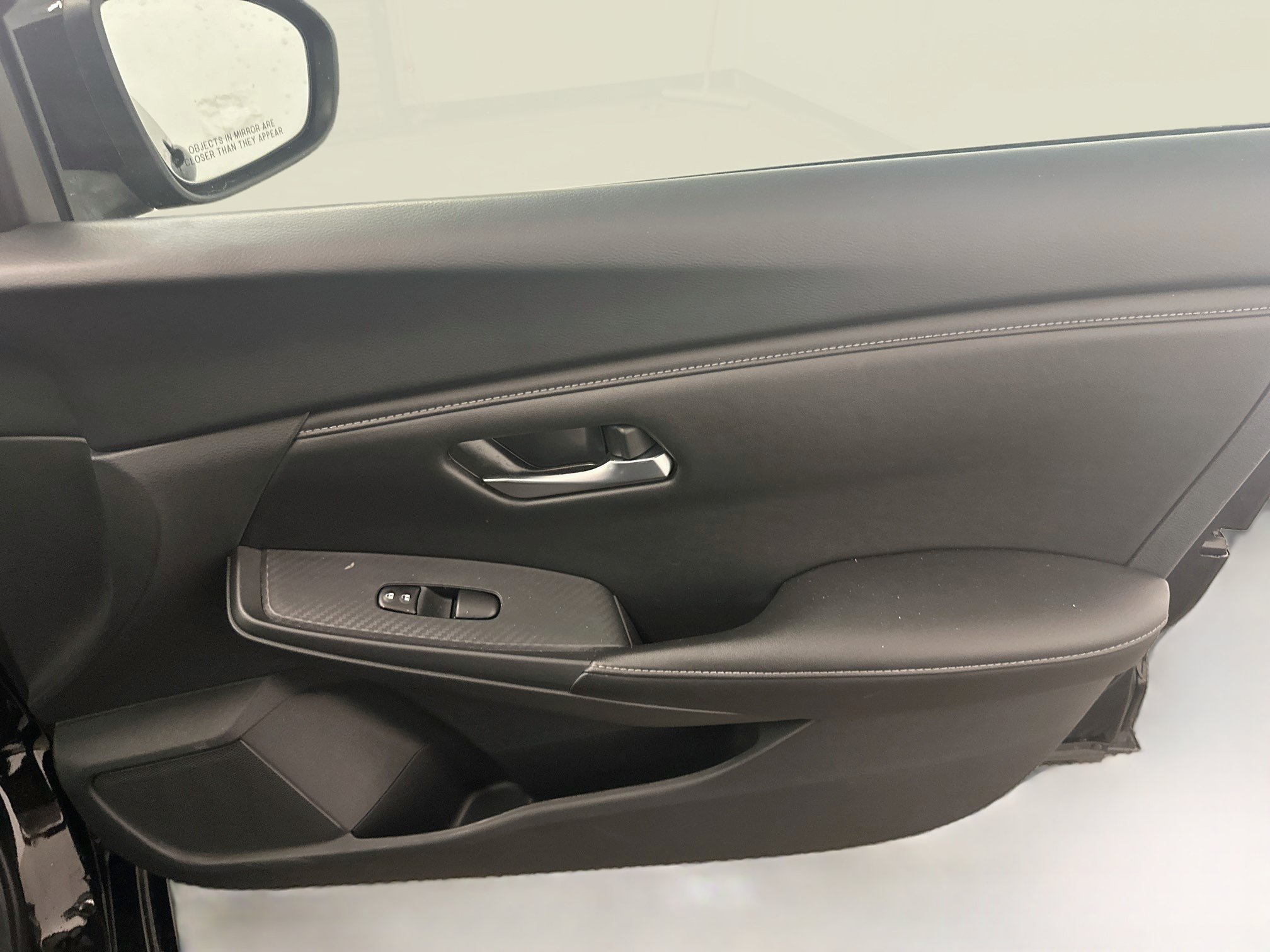 Used 2024 Nissan Sentra SV FWD image 32