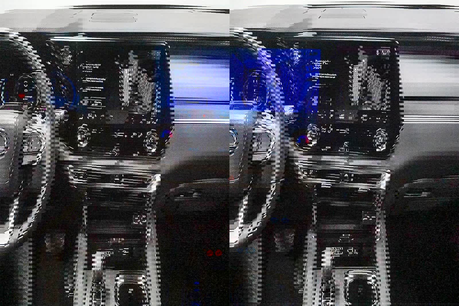 Used 2024 Lexus RX 450h Luxury w/ Convenience Package image 14