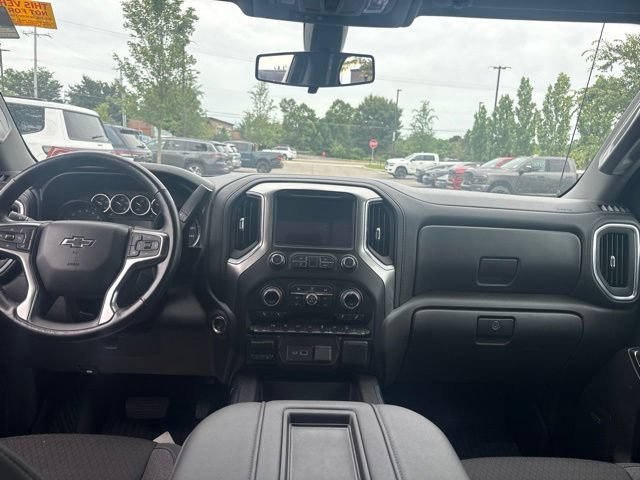 Used 2021 Chevrolet Silverado 1500 LT Trail Boss w/ Convenience Package II AWD/4WD image 16