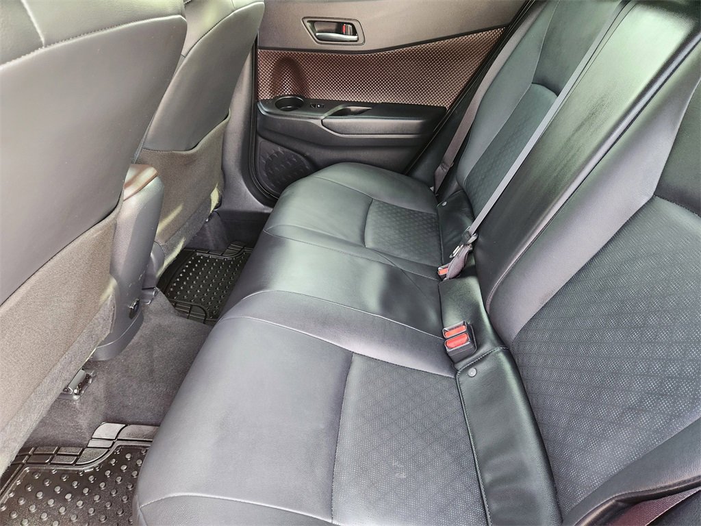 Used 2019 Toyota C-HR Limited image 32