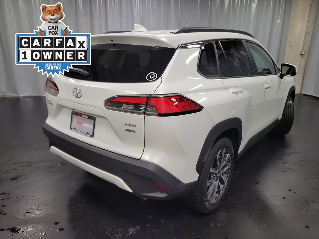 Used 2023 Toyota Corolla Cross XLE AWD/4WD image 8