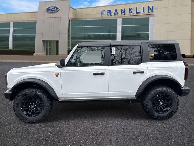 New 2026 Ford Bronco Badlands image 4
