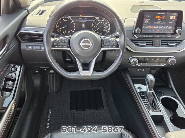 Used 2023 Nissan Altima 2.5 SR FWD image 11