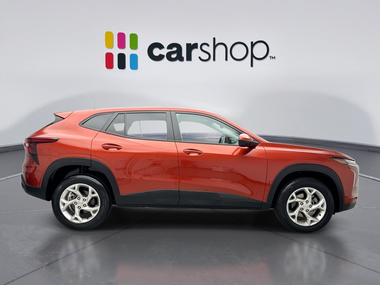 Used 2024 Chevrolet Trax LS w/ LS Convenience Package FWD image 6