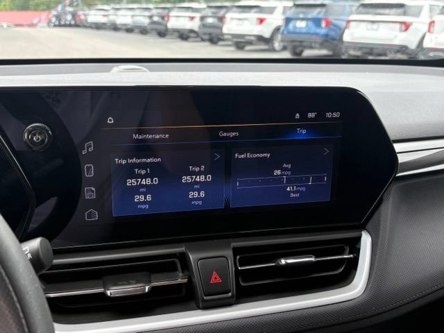 Used 2025 Chevrolet TrailBlazer LS w/ LS Convenience Package FWD image 17