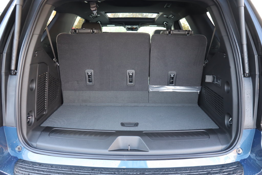 New 2027 Chevrolet Tahoe LT w/ Advanced Technology Package AWD/4WD image 25