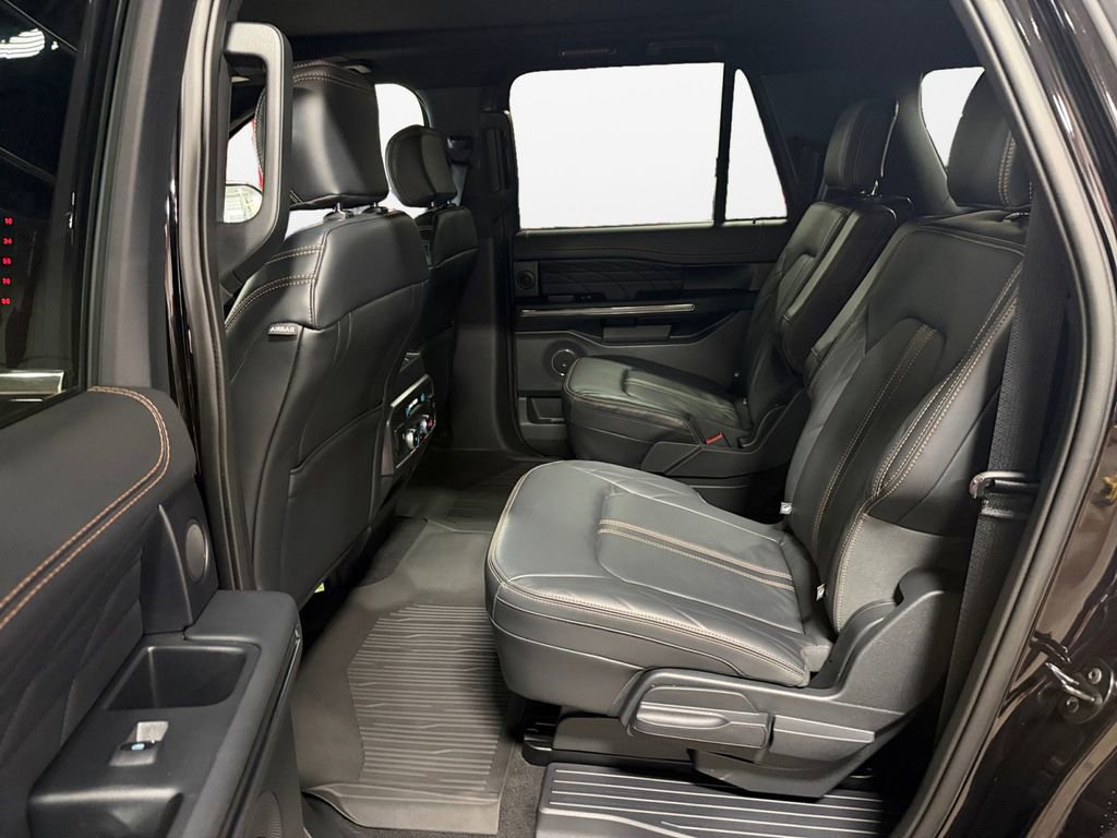 Used 2024 Ford Expedition Max Platinum image 13