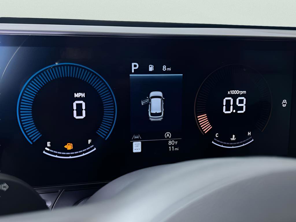 Used 2026 Hyundai Kona SE image 17