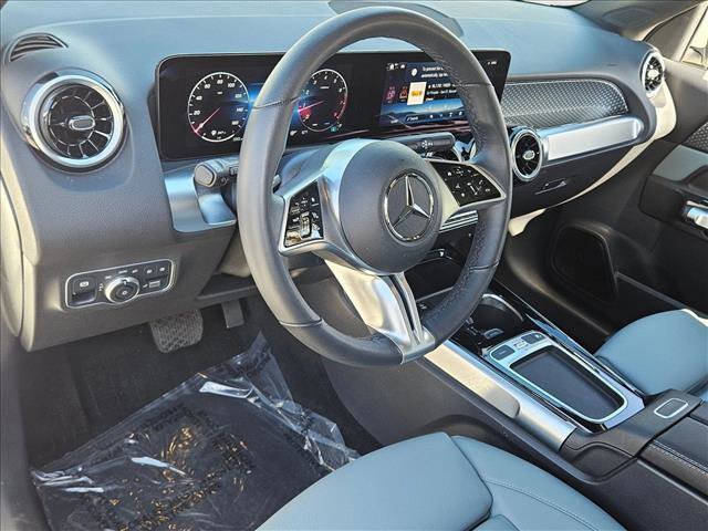 Used 2026 Mercedes-Benz GLB 250 image 10