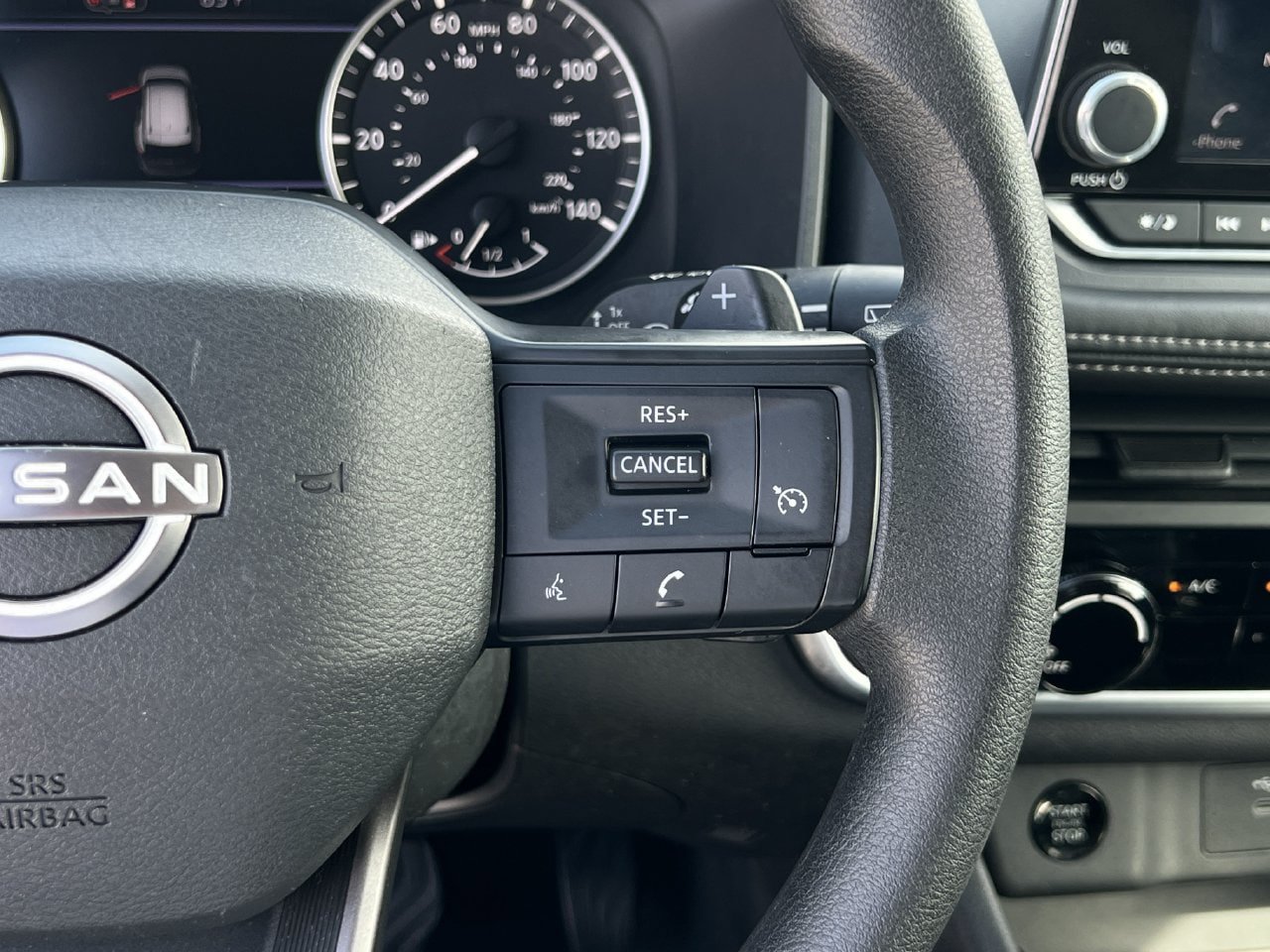 Used 2026 Nissan Rogue S FWD image 15