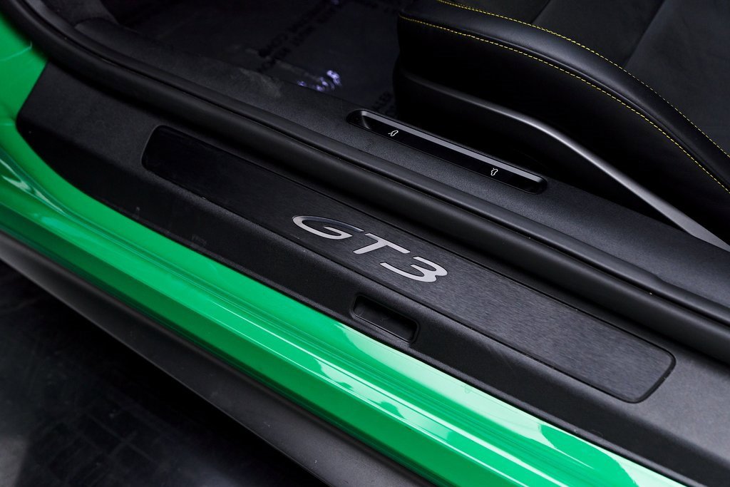 Used 2022 Porsche 911 GT3 image 40