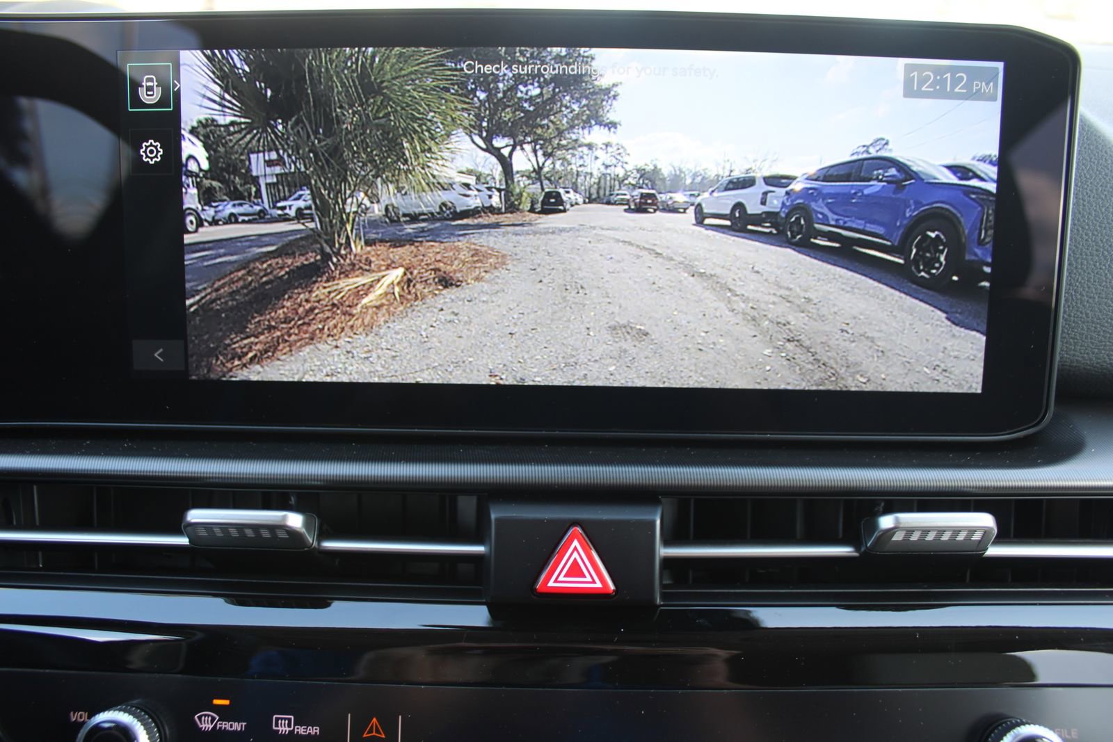 New 2026 Kia Sportage EX image 48