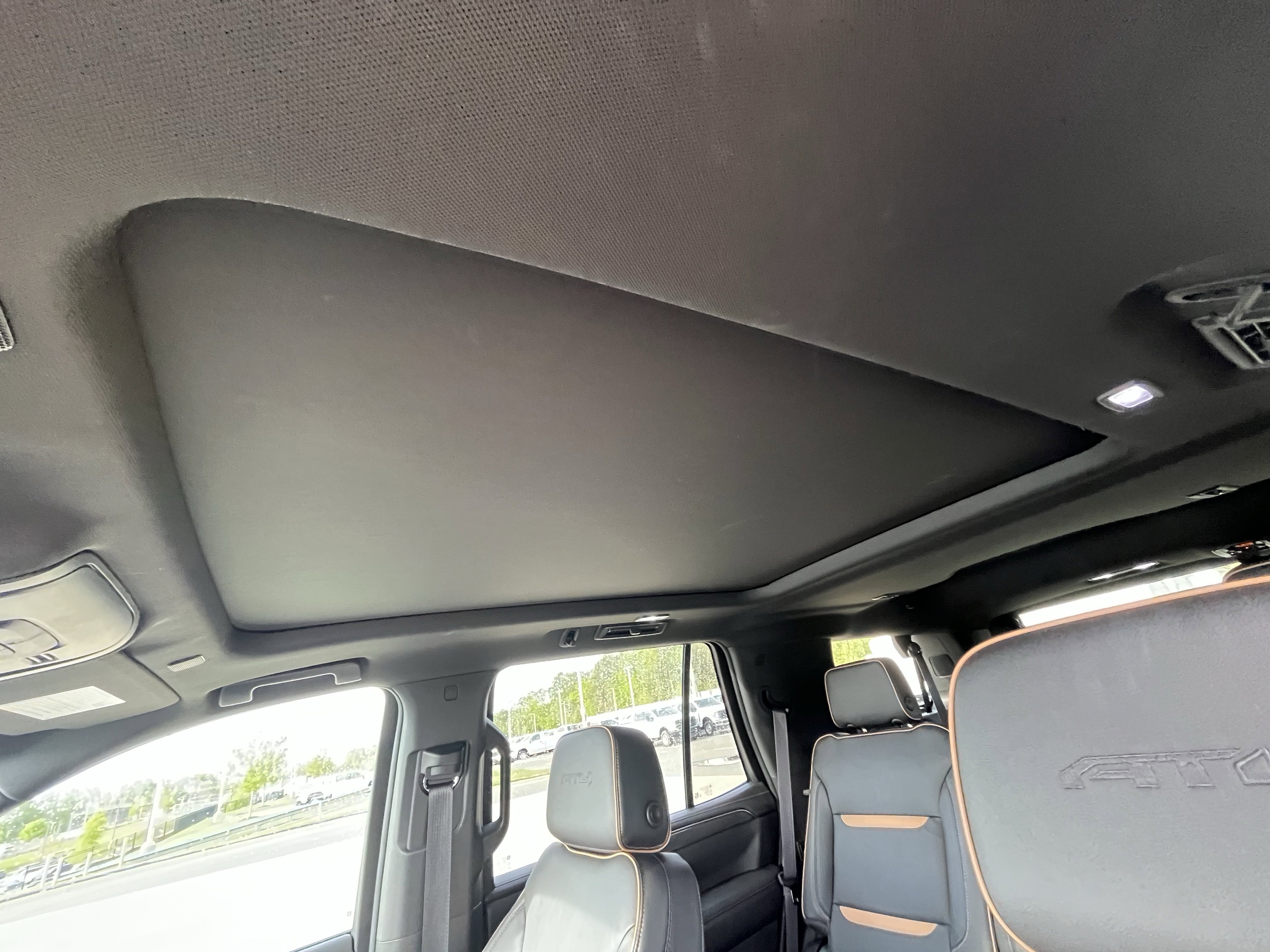 Used 2024 GMC Yukon AT4 w/ AT4 Premium Plus Package image 23