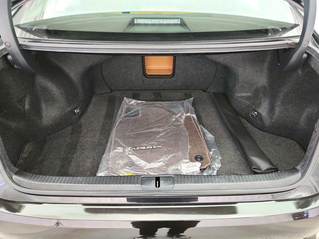 Used 2016 Lexus ES 350 FWD image 33