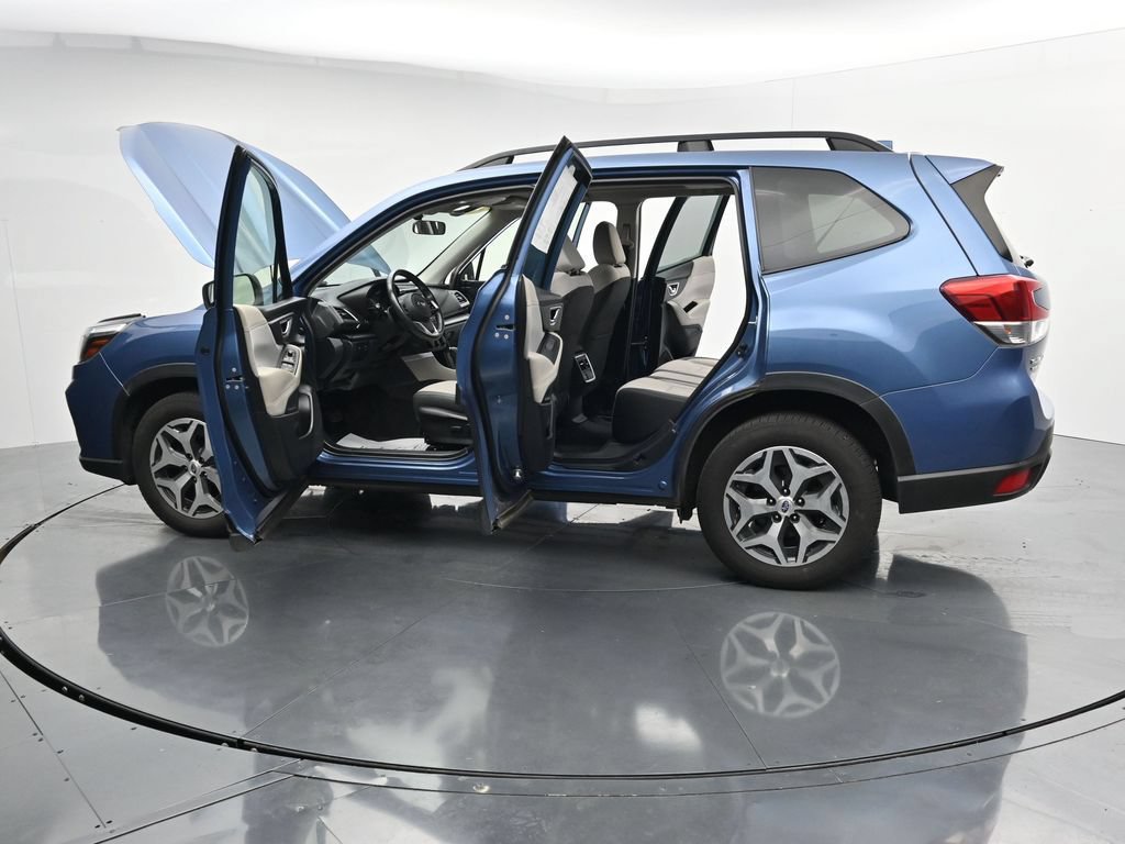 Used 2021 Subaru Forester Premium AWD/4WD image 42