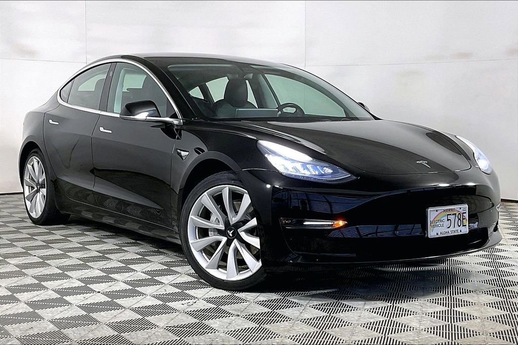 Used 2018 Tesla Model 3 Mid Range RWD image 12