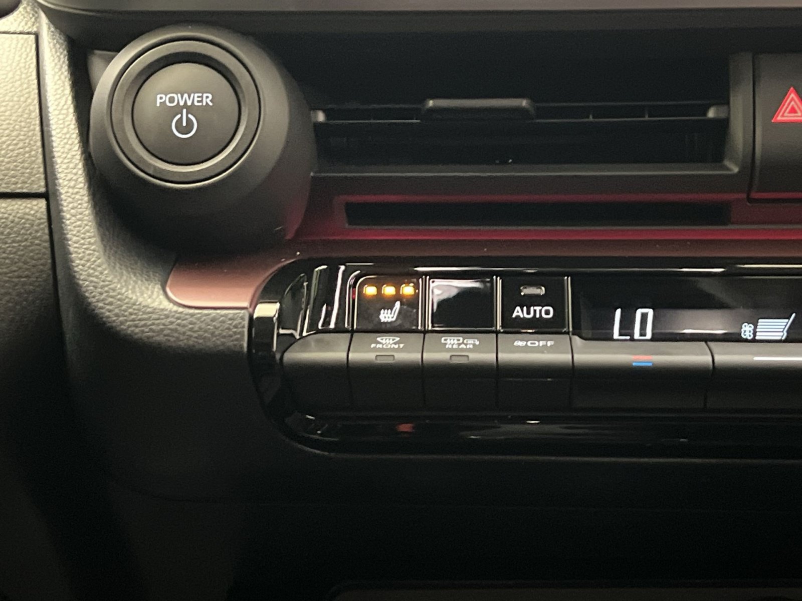 Used 2026 Toyota Prius Plug-In Hybrid FWD image 34