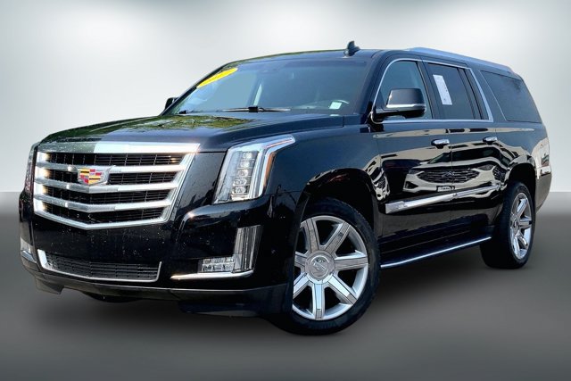 Used 2017 Cadillac Escalade ESV Luxury AWD/4WD image 12