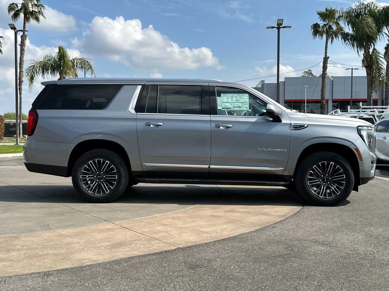 New 2026 GMC Yukon XL Elevation RWD image 3