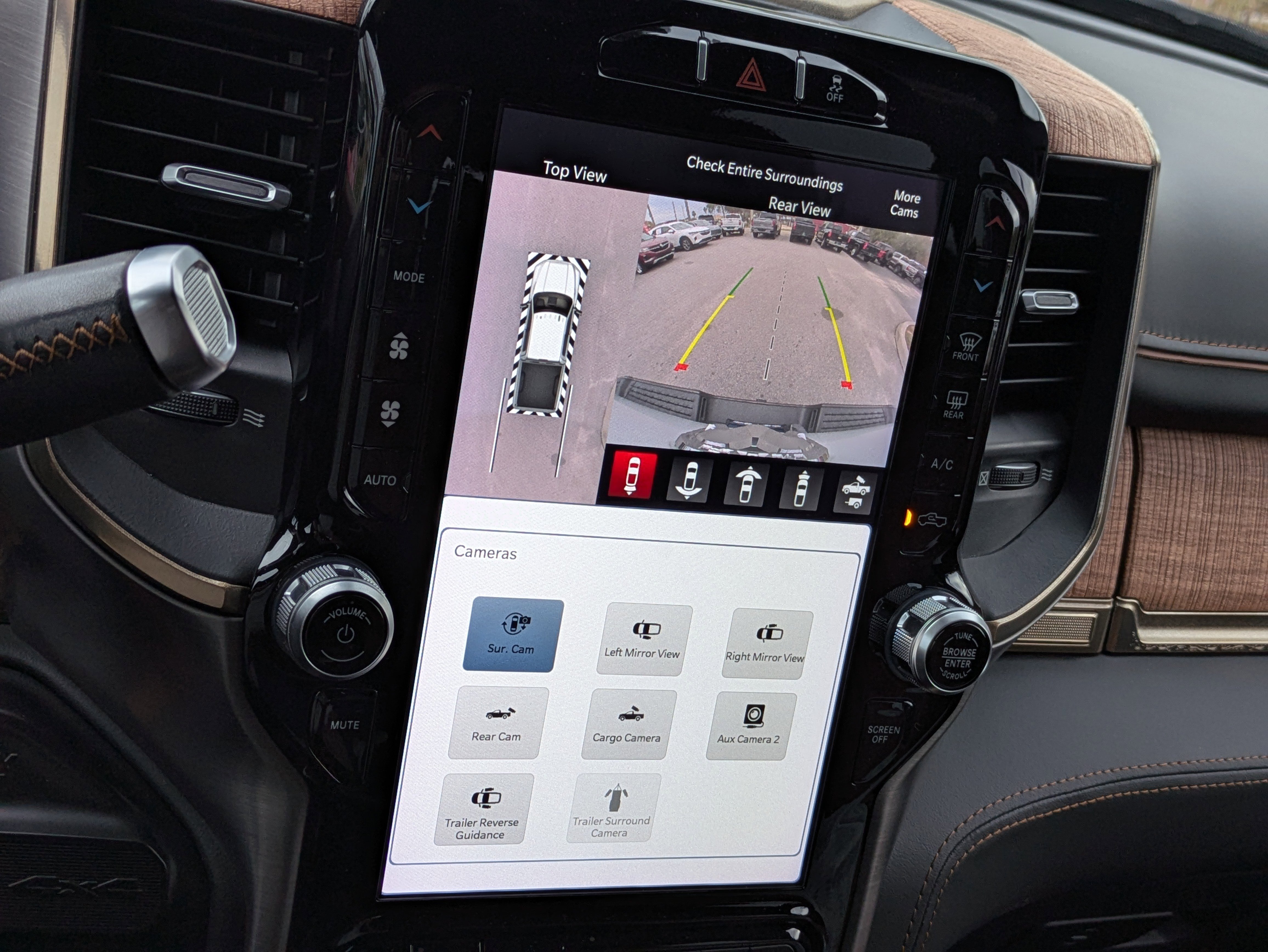 Used 2022 RAM 2500 Limited image 32