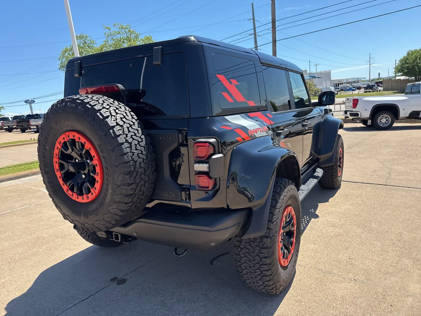 Used 2025 Ford Bronco Raptor image 7