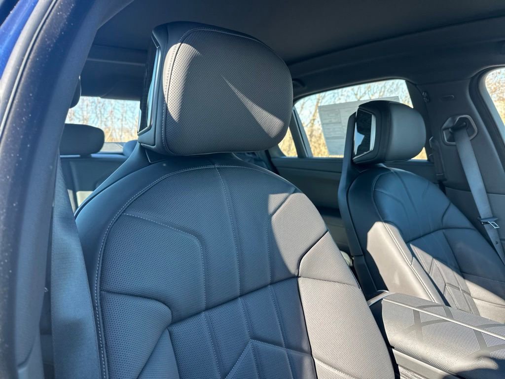 New 2026 BMW 760i xDrive image 26