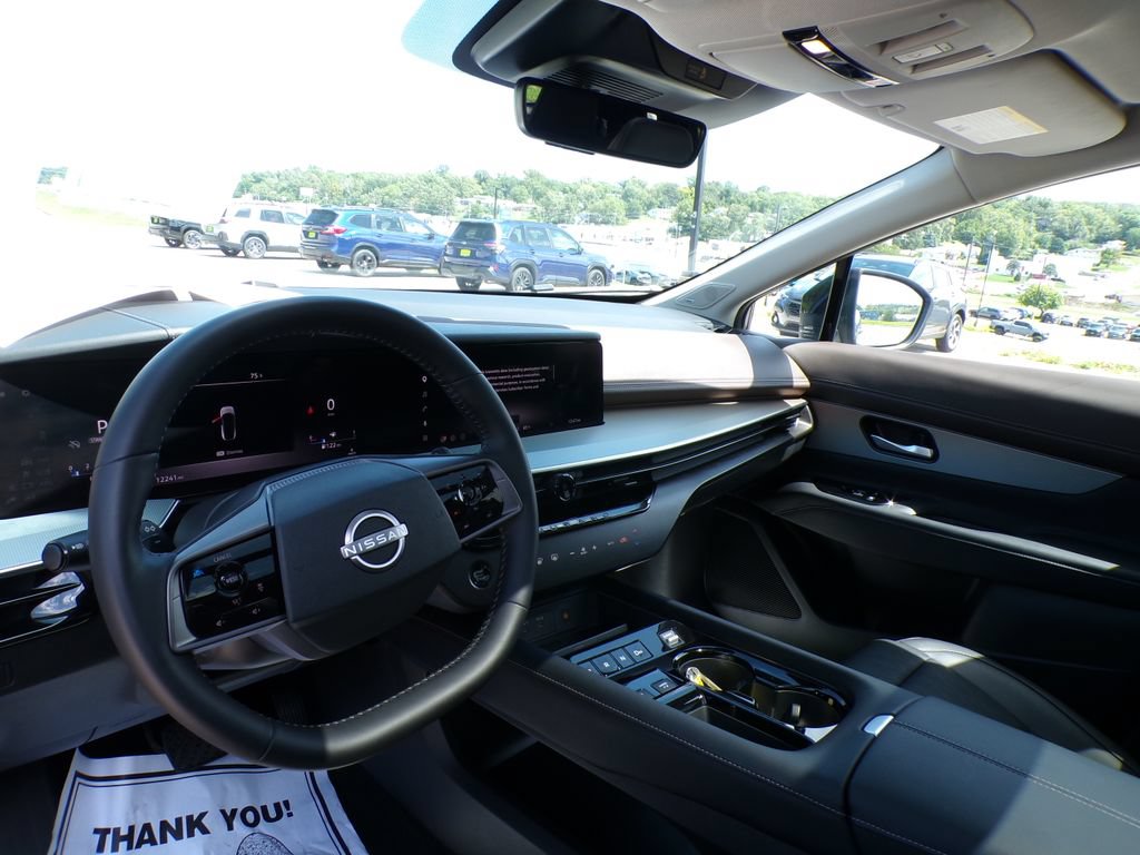 Used 2025 Nissan Murano Platinum w/ Cargo Package AWD/4WD image 9