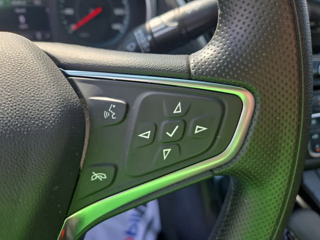New 2025 Chevrolet Malibu LT FWD image 18